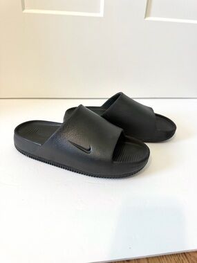Nike calm slides black men’s 5 womens 6 comfortable sandals youth boys 5
